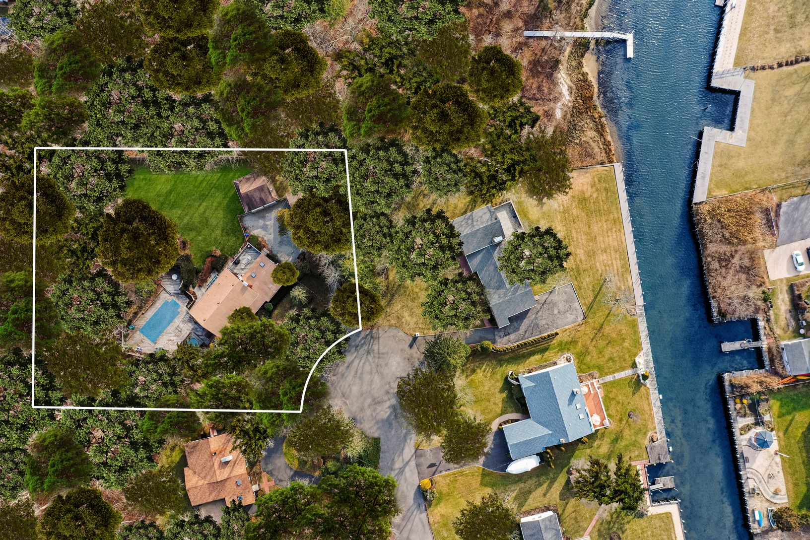  Summer Playground with 3 Buildings
