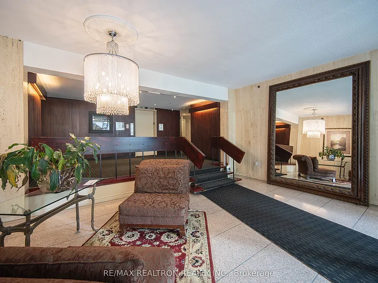 60 Montclair Ave #506 — Photo 8
