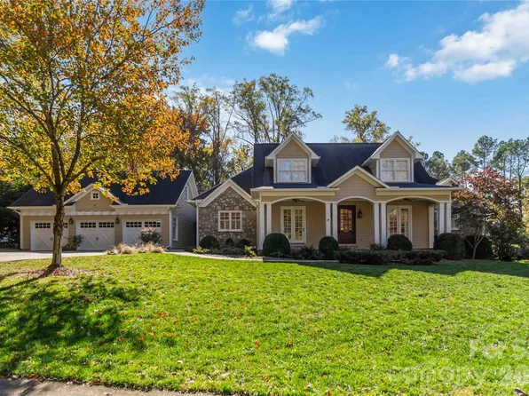 6321 Sharon Hills Rd, Charlotte, NC 28210