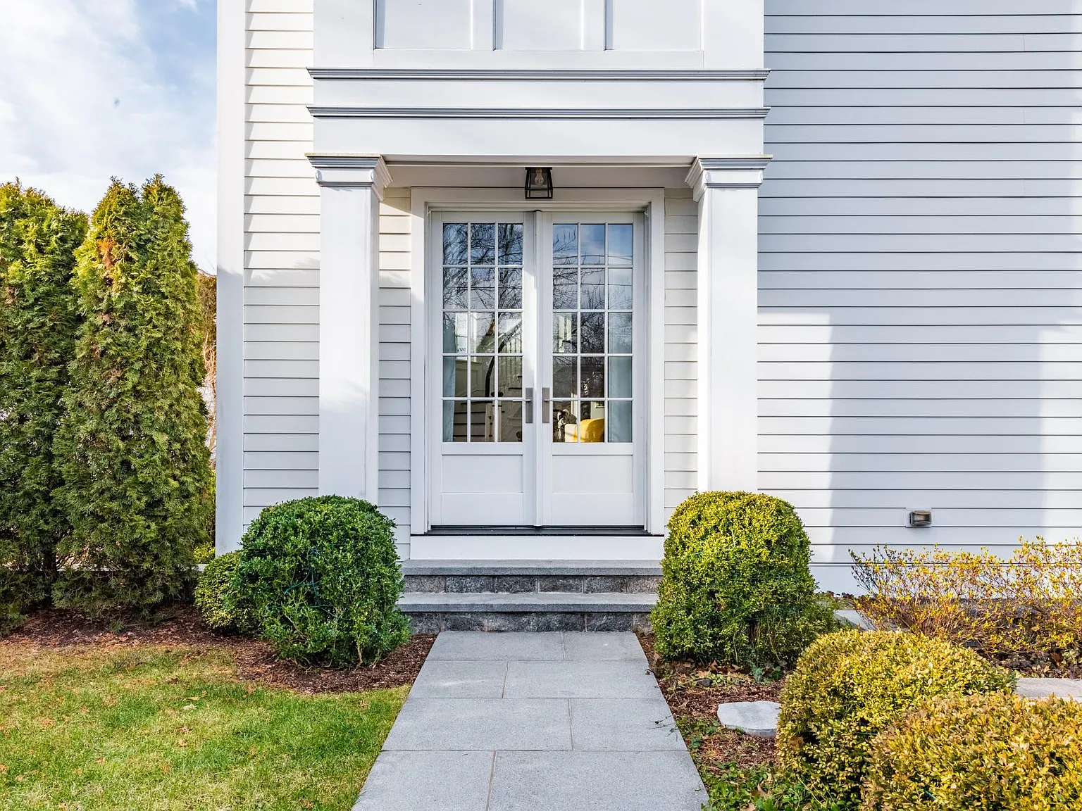 80 Milbank Ave — Photo 3
