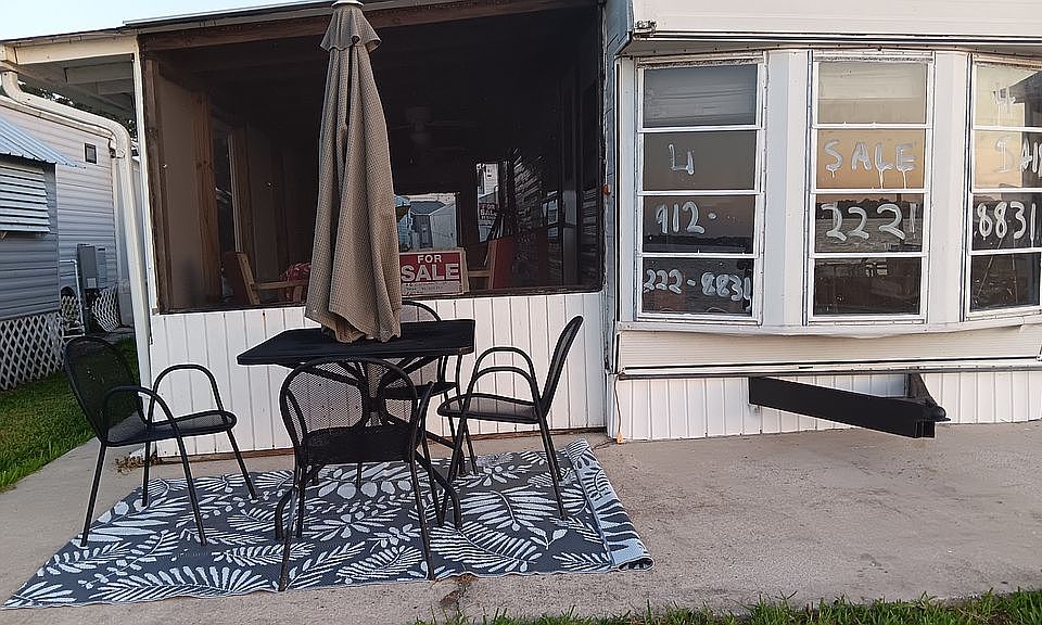 1st image of 6 Cottonmouth Dr #6