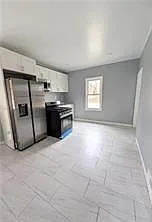 315 Sullivan St — Photo 5