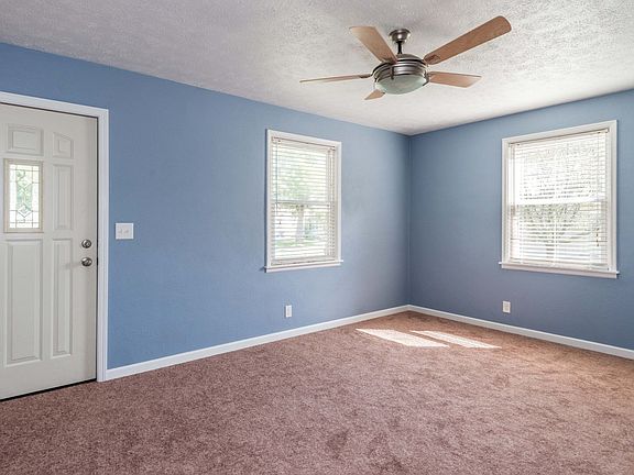 4th image of 4254 Cleveland Ave