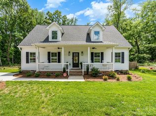 162 Niven Rd, Lancaster, SC 29720
