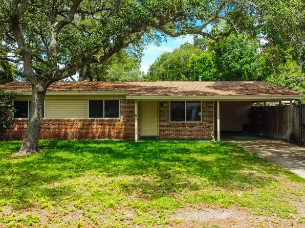 28 Carlton Ct, Fort Walton Beach, FL 32548