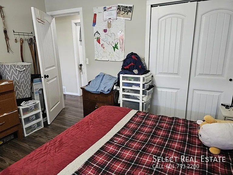 9170 Coote St #B — Photo 25
