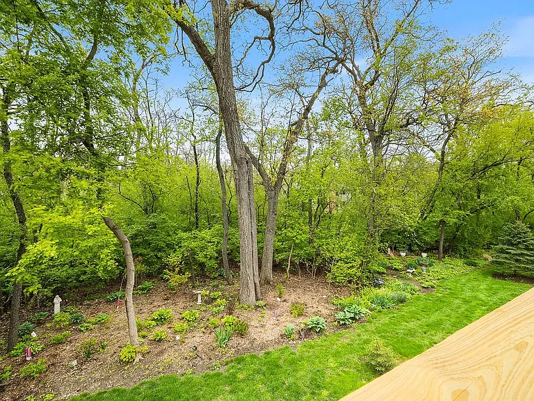 2833 Granite Ct — Photo 24