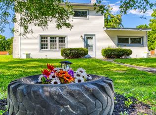 3960 Pontiac Lake Rd, Waterford, MI 48328