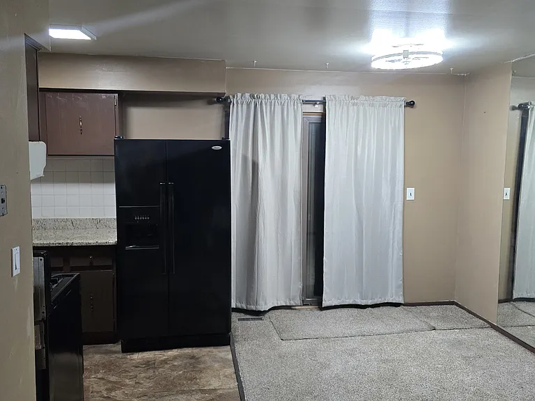 8643 Hickory Dr — Photo 18