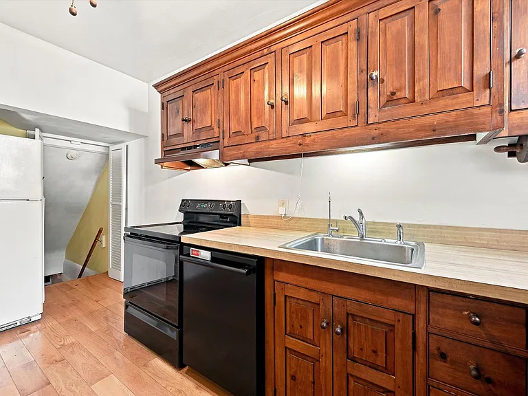 111 S Brandywine St — Photo 10