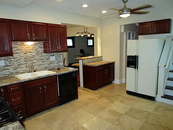 5th image of 2112 Saint Anthony Ave