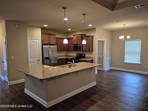 2nd image of 11571 Caroline Ct