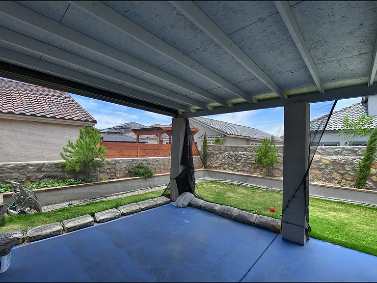 917 Odle Pl — Photo 32