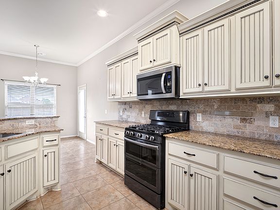 2nd image of 9104 Scarlet Blvd