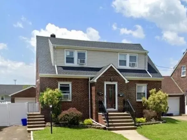 41 Elmwood Ave #2, Carteret, NJ 07008