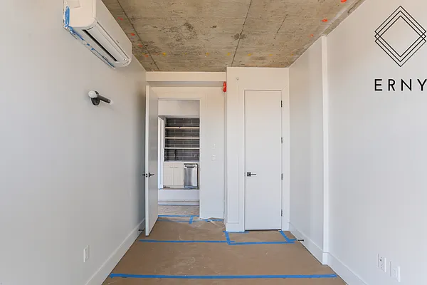 Rented by Pinn Realty | media 7