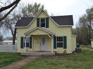 409 S Cedar St, Abilene, KS 67410