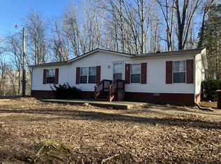 2410 Whitfield Rd, Clarksville, TN 37040