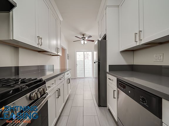 2nd image of 7733 Oakwood Ave #7