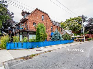 80 Barton Ave, Toronto, ON M6G1P6
