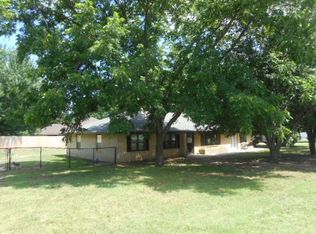 406 NE 5th St, Perkins, OK 74059