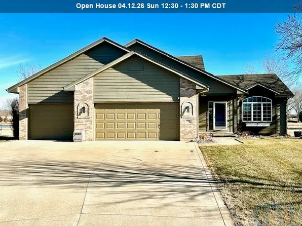 832 Brookside Dr, Jefferson, SD 57038