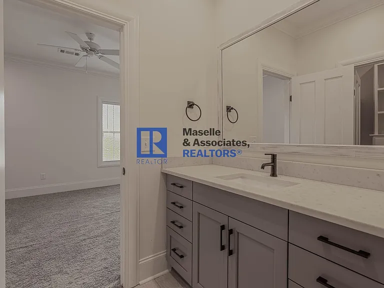 412 Dover Ln — Photo 63