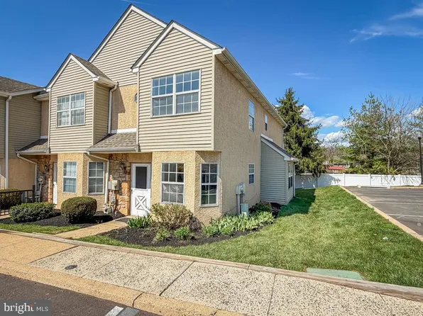 765 Limekiln Pike Unit 23, Glenside, PA 19038