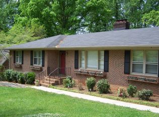 11 Starsdale Cir, Greenville, SC 29609