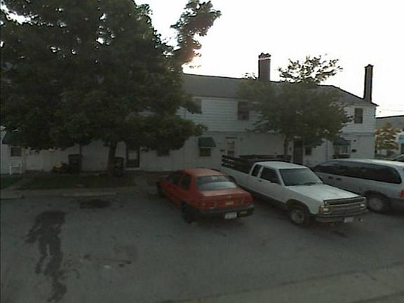 4th image of 20-30 Blackmore St