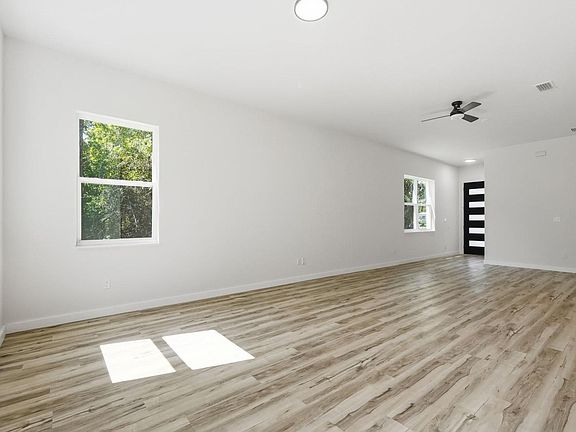 2nd image of 1 Fanshawe Ln #A