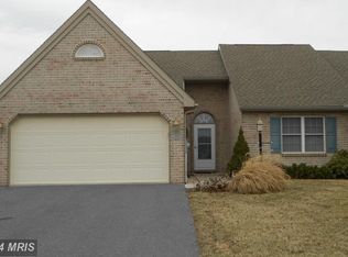 390 Martina Dr, Chambersburg, PA 17201