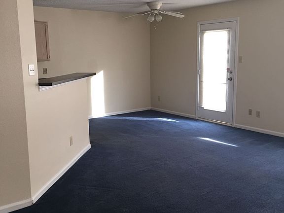3rd image of 5227 Austral Dr
