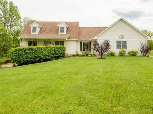 240 Ashley Ct, Spencer, IN 47460