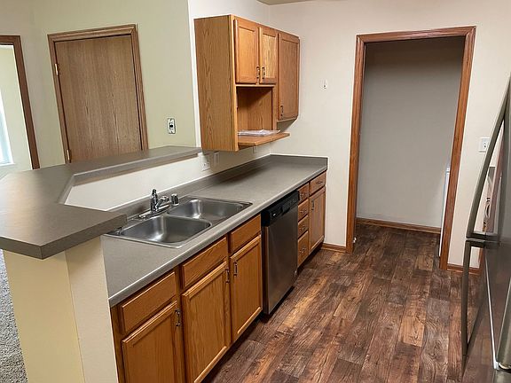 2nd image of 925 Harrington Dr #927-208