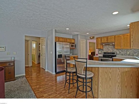 5th image of 7817 Ellington Pl