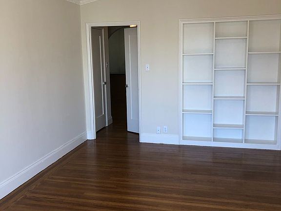5th image of 3759 Fillmore St #6