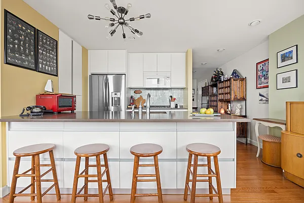 Sold by Compass | media 3