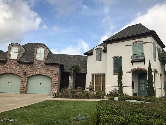 3rd image of 146 Queensberry Dr