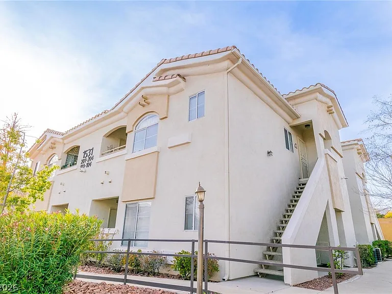1531 Ruby Cliffs Ln #101 — Photo 1