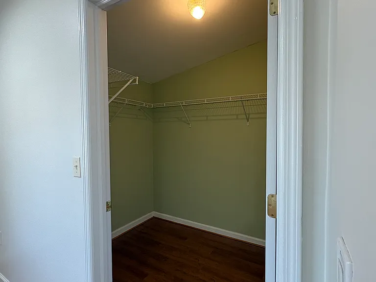 264 Midland Ave #32 — Photo 9