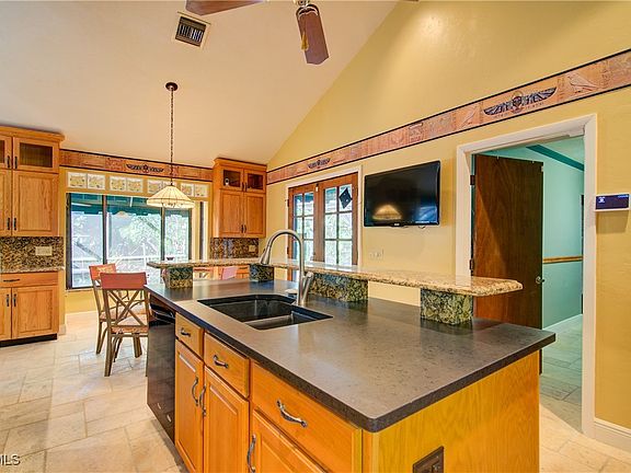 5th image of 3836 Hidden Acres Cir N