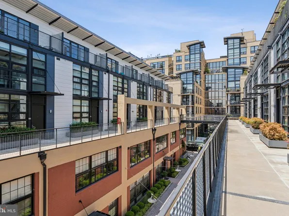 2125 14th Street NW Unit 327, Washington, DC 20009