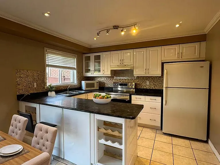 7267 Aldercrest Dr — Photo 11