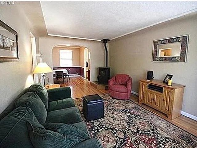 1228 Taylor St photo 1