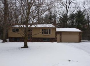 2181 Deerwood Rd, Twin Lake, MI 49457