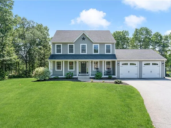 21 Drake Dr, Richmond, RI 02892