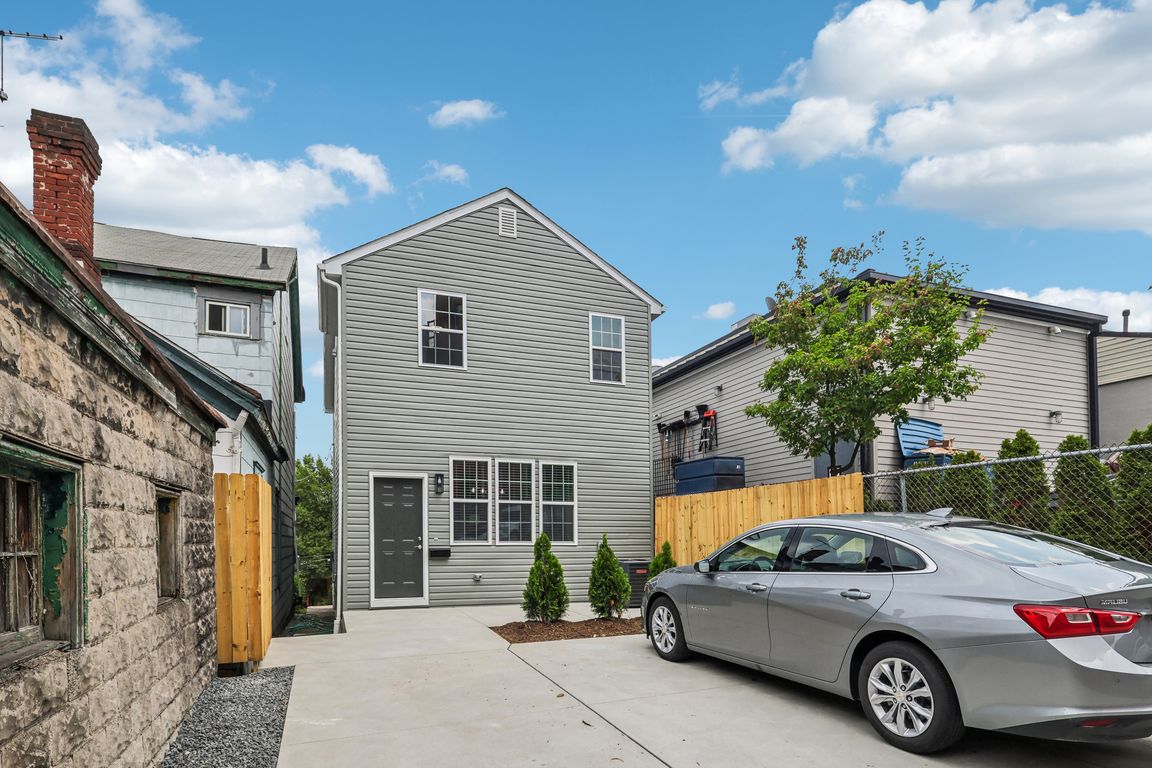 48 Wyoming St, Pittsburgh, PA 15211 MLS 1660156 Zillow