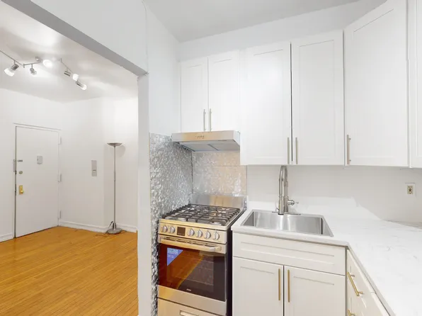 50 West 112th Street 6G image 3 of 11
