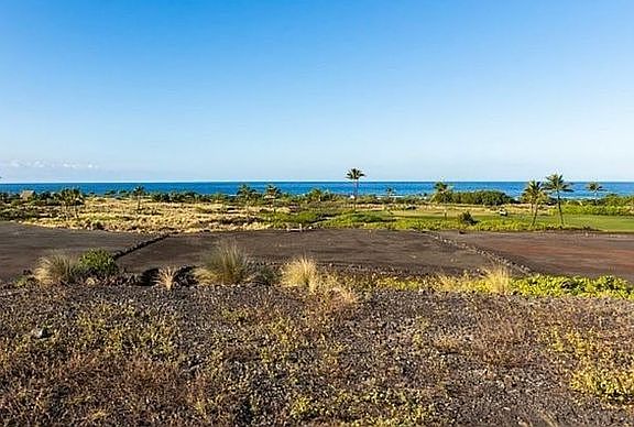 5th image of 73-4734 Aukai